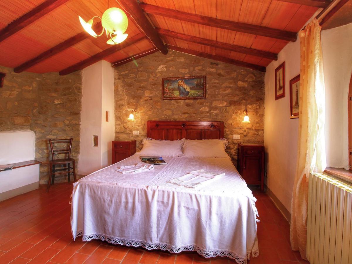 Farmhouse in Cortona wit garden&pool Buitenkant foto